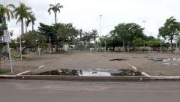 Prefeitura fecha estacionamento da Praça Ramez Tebet a pedido do MPE