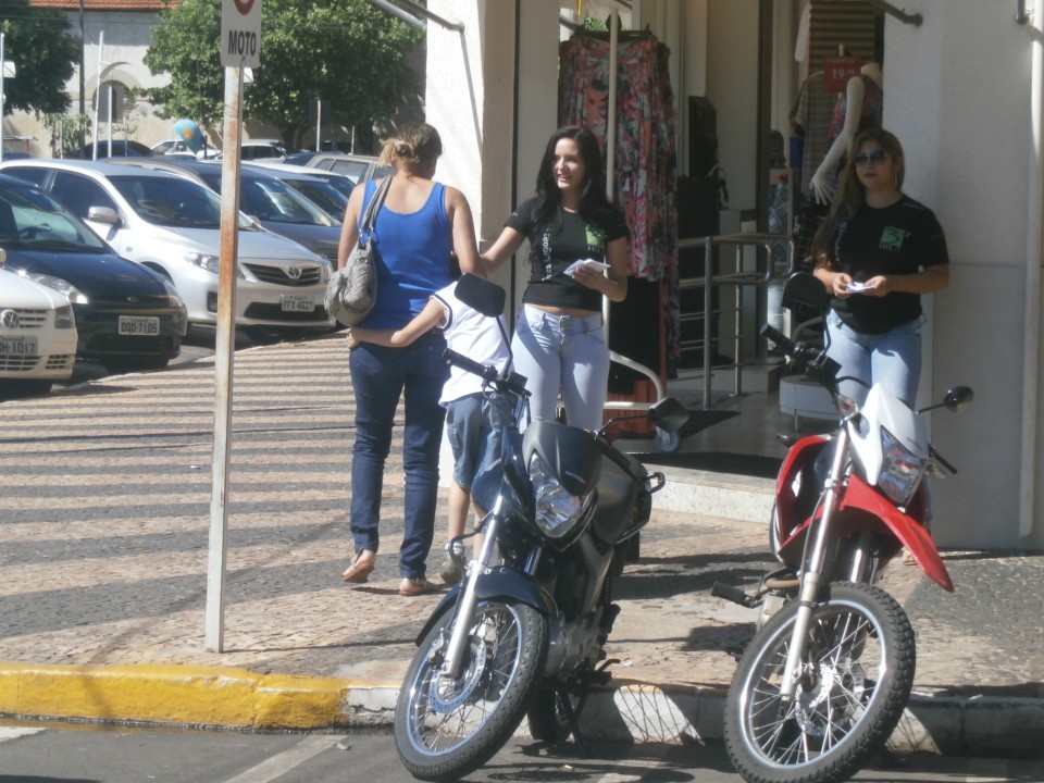 Três Lagoas FM Realiza Blitz na Casas Pernanbucanas