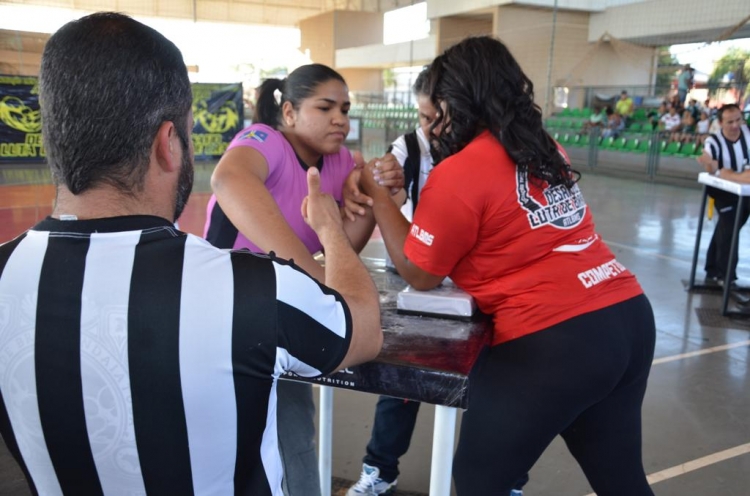 Confira fotos do 38º Campeonato Brasileiro Interclubes de Luta de Braço