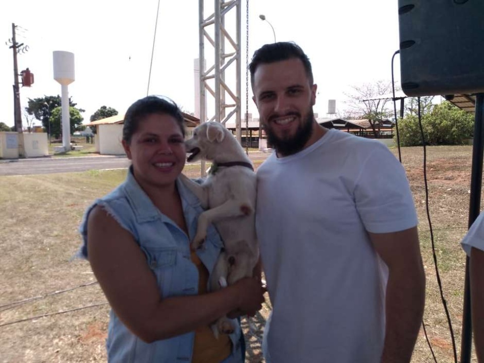 Alegria marca Cãominhada em Três Lagoas.