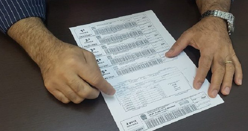 Mais de 1,1 milhão de carnês já estão sendo entregues no MS De acordo com o Chefe da Unidade de Fiscalização do IPVA, a expectativa de arrecadação gira em torno de R$ 890 milhões