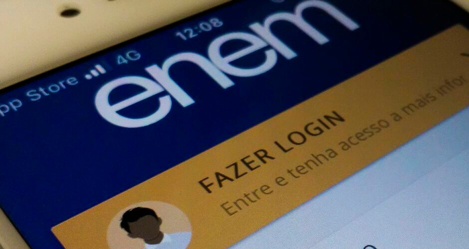Solicitação deve ser feita na Página do Participante na internet