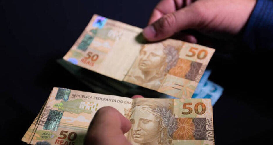 O benefício deste ano já está disponível para 1,3 milhão de cotistas nascidos em janeiro, com valor total de R$ 1,9 milhão
