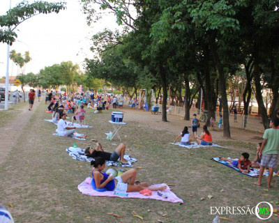 Mulheres são maioria em Três Lagoas, segundo estimativas do IBGE Mulheres são maioria em Três Lagoas, segundo estimativas do IBGE