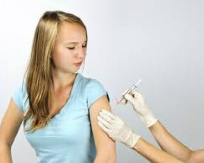 Vacina contra o HPV continua disponível nas Unidades de Saúde